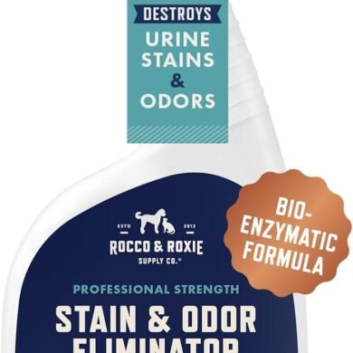Rocco & Roxie Supply Co. Stain & Strong Odor Eliminator, Enzyme Cleaner, Pet Odor Eliminator for Home - Carpet Stain Remover for Cats & Dog Pee - Urine Destroyer - Carpet Cleaner Spray Clear, 32 Fl Oz