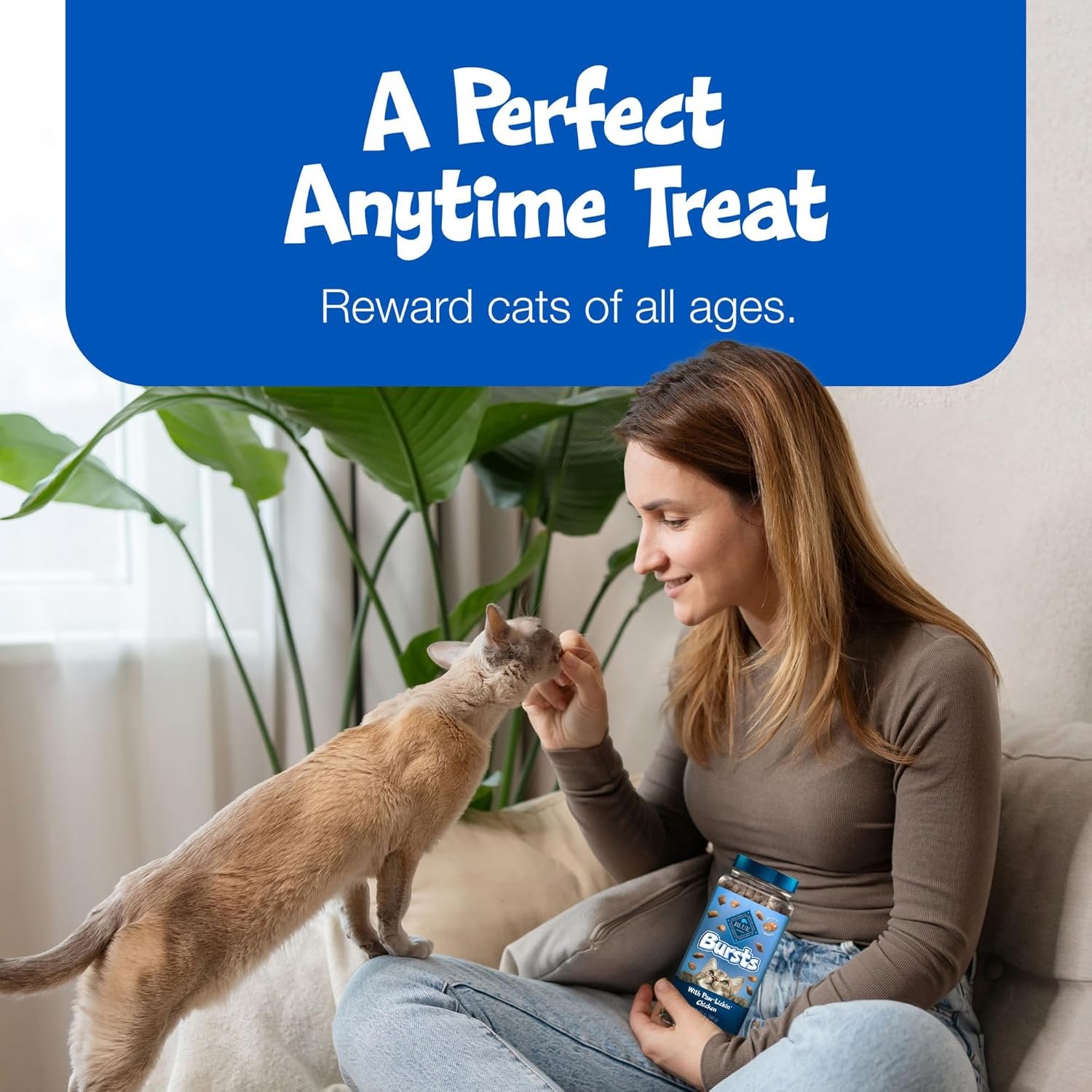 Blue Buffalo Bursts Crunchy & Creamy Cat Treats, Great for Training, Paw-Lickin' Chicken, 5-oz Bag - Image 4