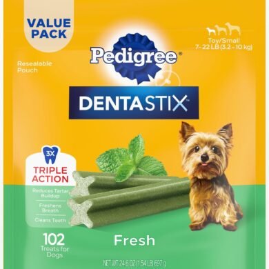 Pedigree Dentastix Small and Toy Breed Dog Treats, Fresh Flavor, 1.54 lb. Bag (102 Treats)
