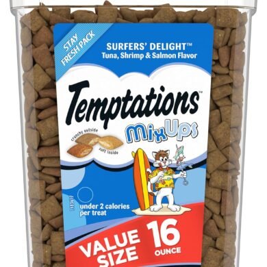 Temptations MixUps Surfer's Delight Flavor Crunchy and Soft Cat Treats, 16 oz. Tub
