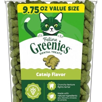 Greenies Feline Veterinarian-Recommended Adult Natural Dental Cat Treats, Catnip Flavor, 9.75 oz. Tub
