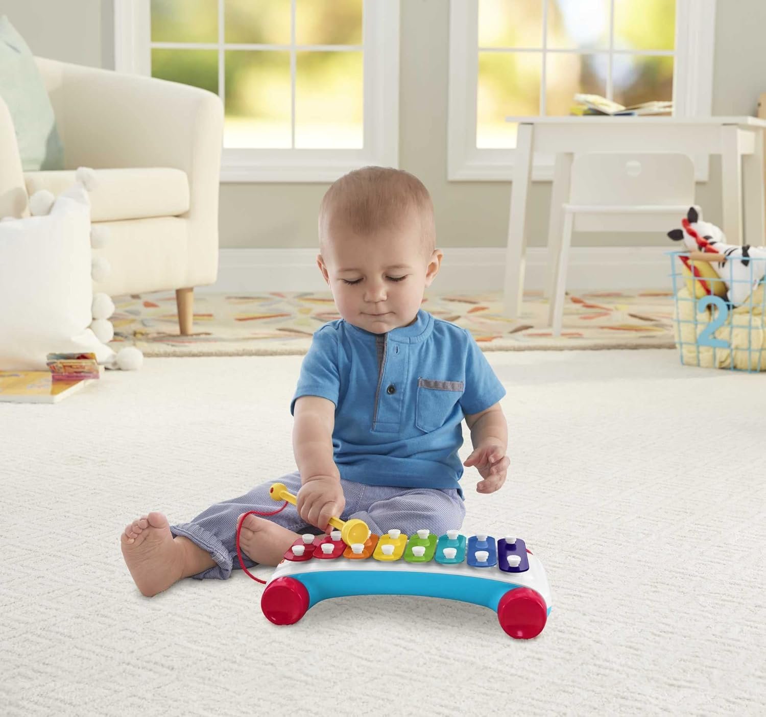 Fisher-Price Toddler Pull Toy, Classic Xylophone Pretend Musical Instrument with Mallet for Preschool Kids Ages 18+ Months - Image 2