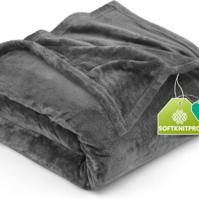 Utopia Bedding Fleece Blanket Queen Size Grey (90x90 Inches) Ultra Soft Warm Lightweight Microfiber Breathable Anti-Static Cozy Winter Bed Blanket, All-Season Home Decor Gift for Men & Women